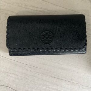 Tory Burch Marion BLACK PEBBLE LEATHER Envelope Continental Wallet
